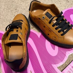 MCM Sneakers